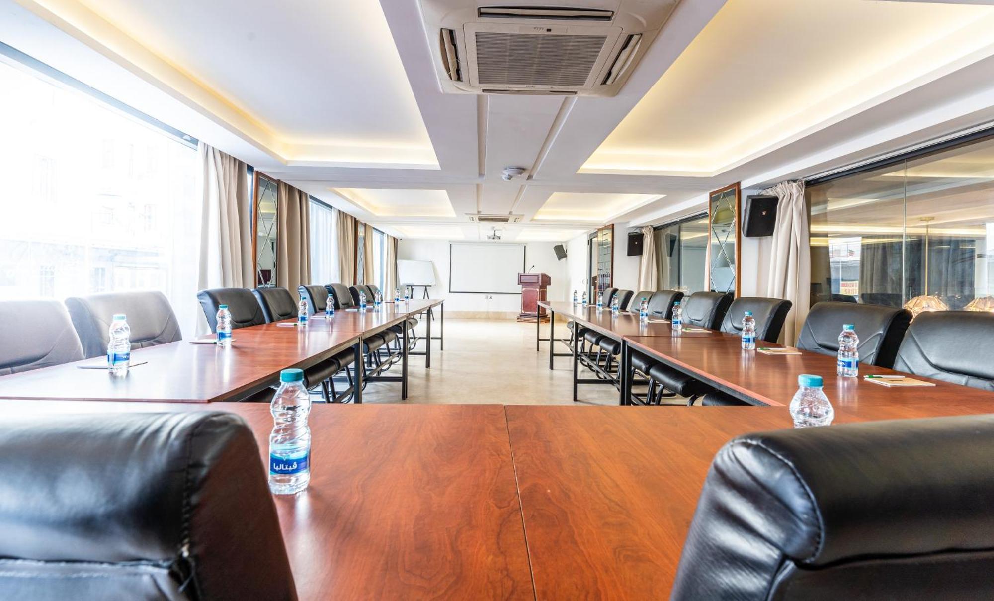 One Hotel Casablanca Exterior foto Meeting room